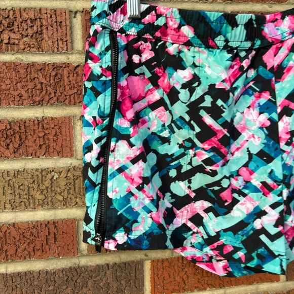 Fabletics Green Pink and Black Floral Athletic Shorts - Picture 2 of 3